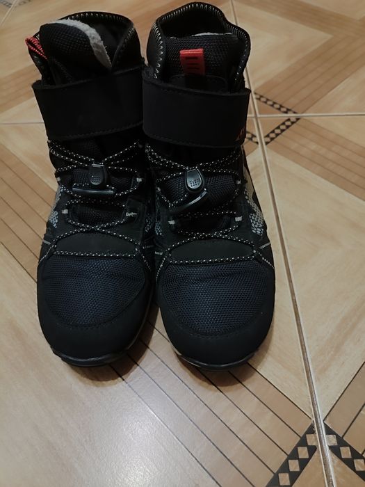 Продам термоботинки 36р!