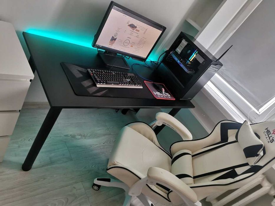 NOWE BIURKO GAMINGOWE Komputerowe Czarne LED RGB Z Regulacją Wysokości