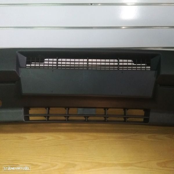 Para-choques Fiat Uno modelo: 1989 até 1994 novo