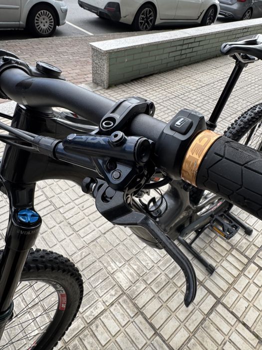 Specialized TURBO LEVO G3 Expert . 590km