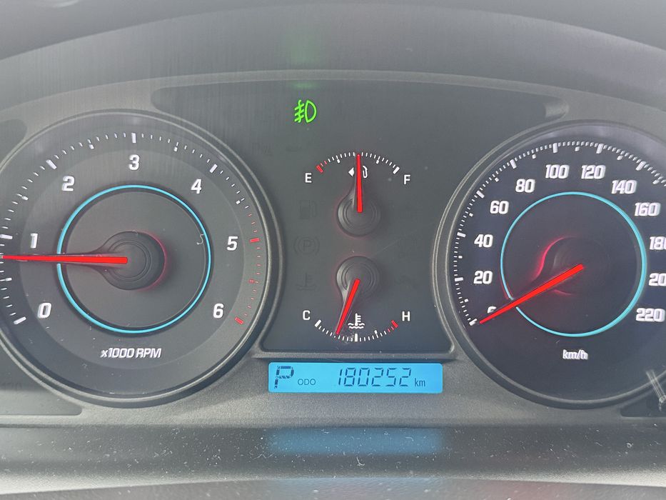 Chevrolet Captiva 2012 рік