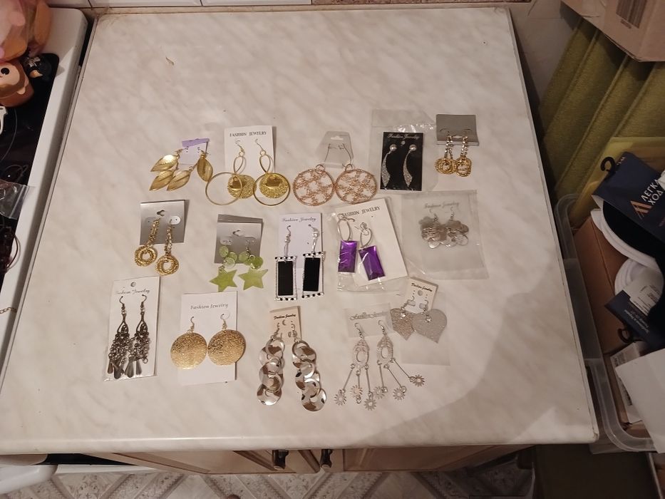 Сережки біжутерія нова! За все 100 грн