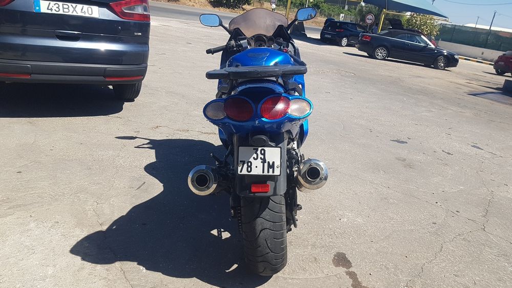 Kawasaki ZZR 1200  Maio 2002  vendo ou troco