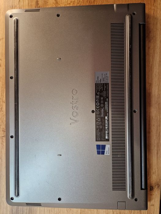 DeLL Vostro 5468 i5 7th 8/500