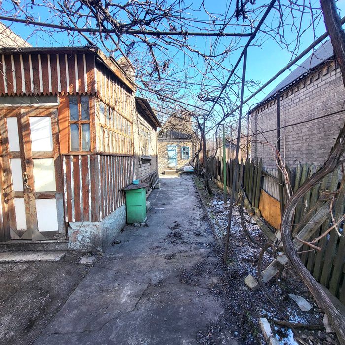 Продаж будинка вул. Дундича, поруч мальовничий берег ДНІПРА.