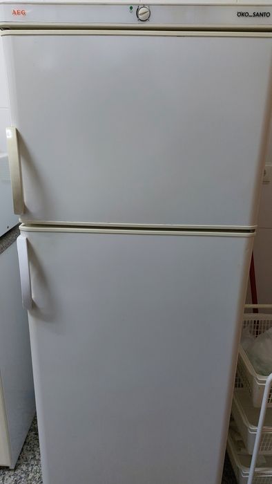 Frigorífico AEG ÖKO_SANTO – a funcionar (necessita verificação)