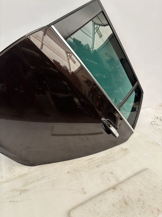 Opel Insignia A kombi drzwi lewy tył lewe tylne kompletne lakier Z41C