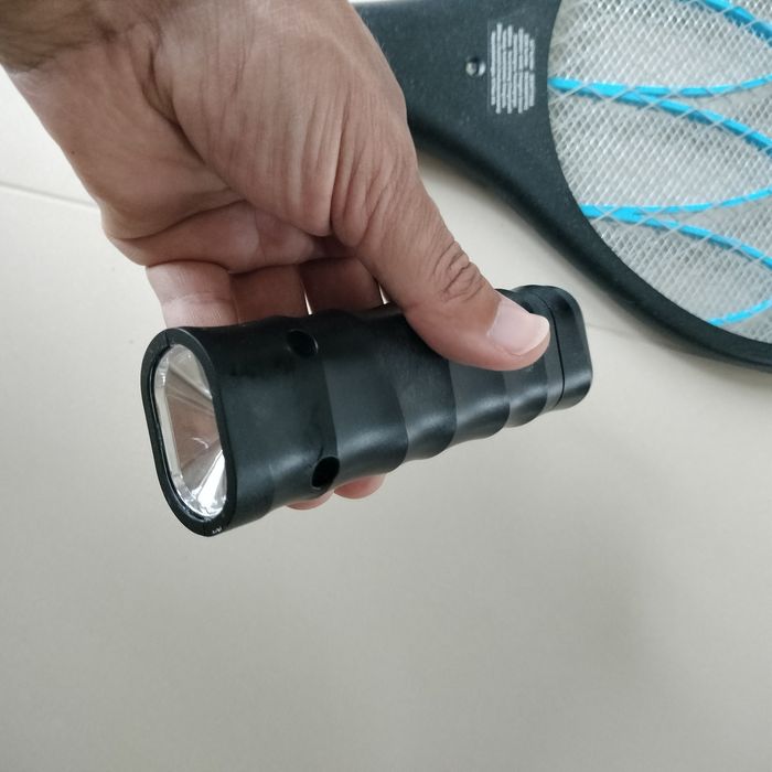 Elektryczne łapki na muchy osy szerszenie wszystko co lata i dokucza