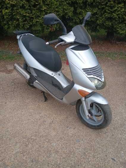 Aprilia Leonardo 125
