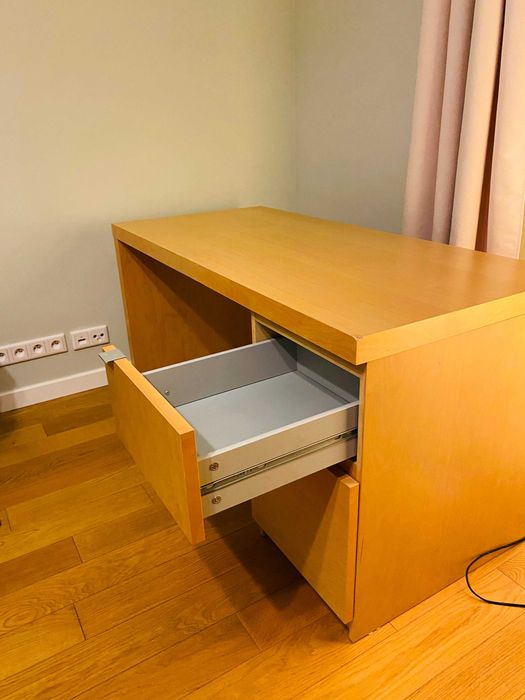 Biurko MALM IKEA 140x65