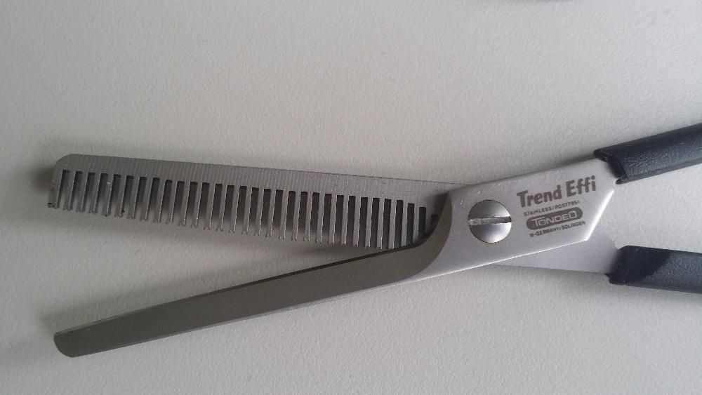 Conjunto TONDEO Tesoura corte + Tesoura Desbaste + Navalha