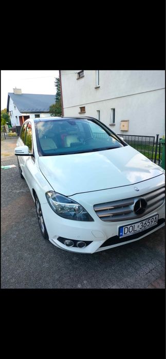 Mercedes b klasa