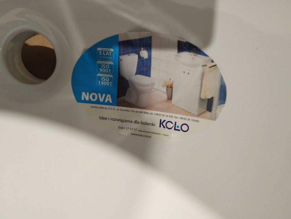 Nowa nieużywana Umywalka Koło wpuszczana w blat 56x48