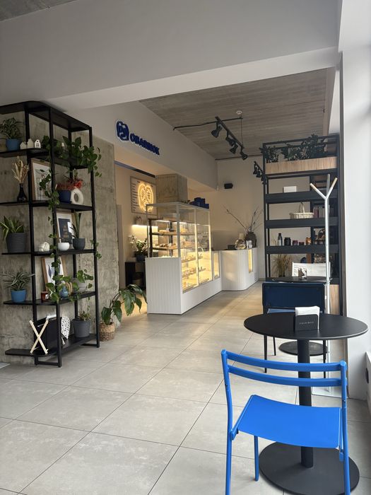 Продам меблі, обладнання, техніку і тд. для закладу