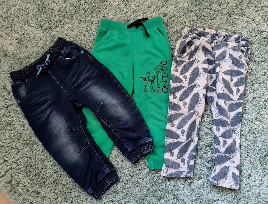 Spodnie dla chłopca rozmiar 92 baggy jeansy