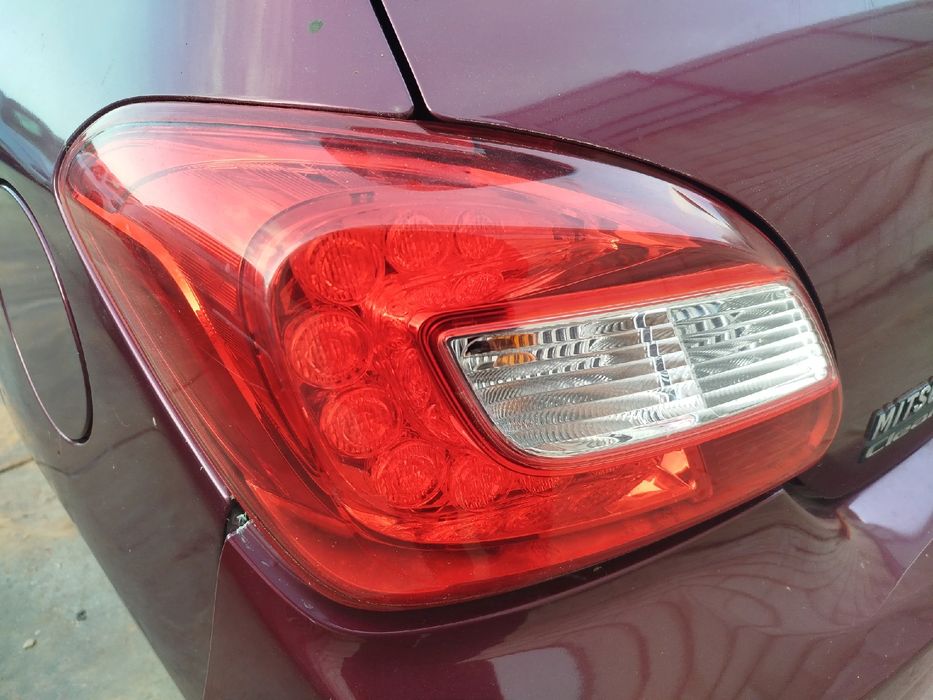 Farolim esquerdo MITSUBISHI Space Star Hatchback (A0_A)