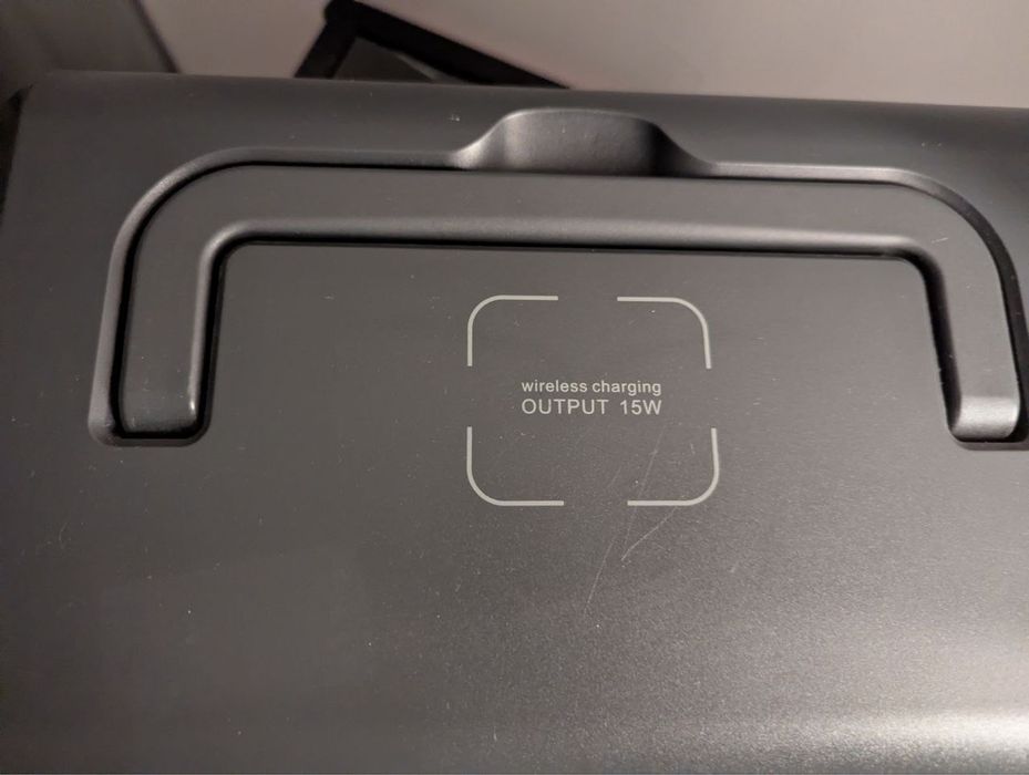 Продам зарядну станцію Bluetti eb70