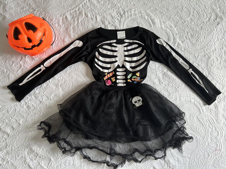 Fato/ Vestido Esqueleto Carnaval / Halloween - Tamanho 5/6 + Cesto