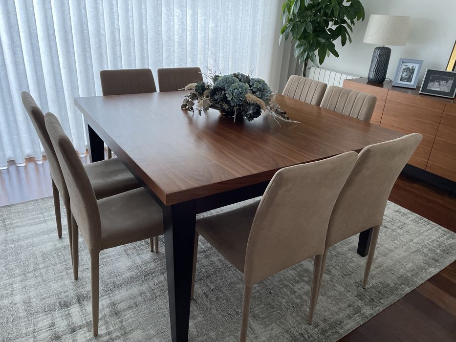 Mesa sala de jantar quadrada nogeira