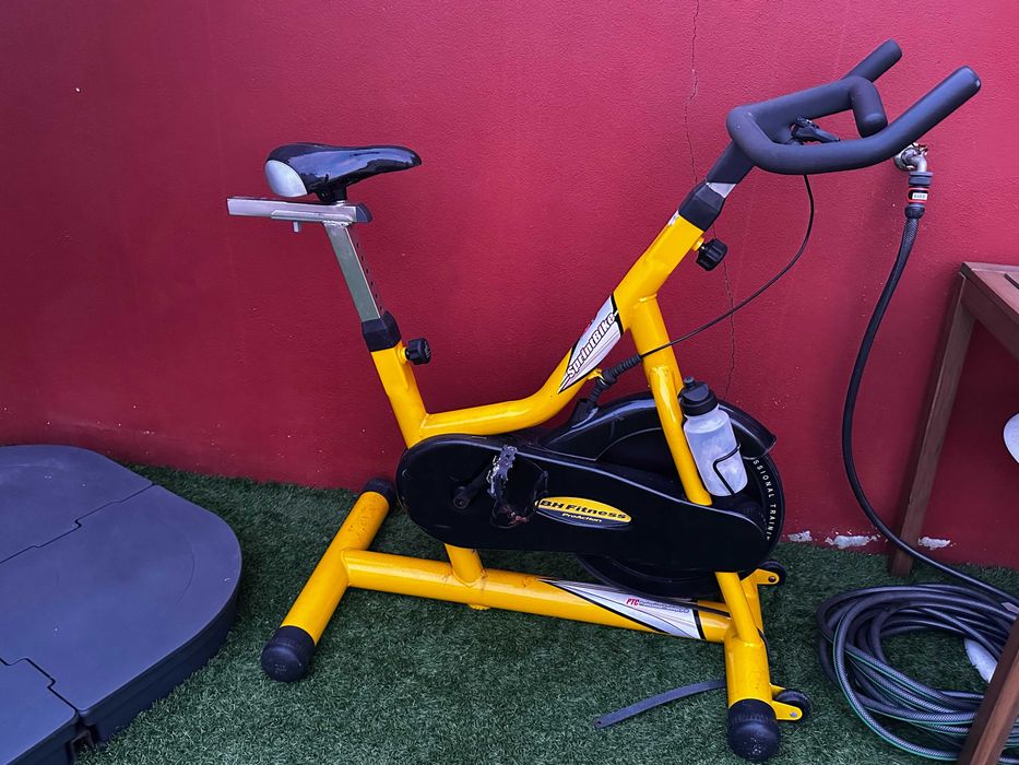 Vendo bicicleta de exercício