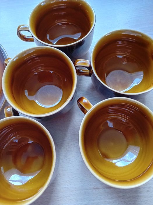 filiżanki porcelitowe