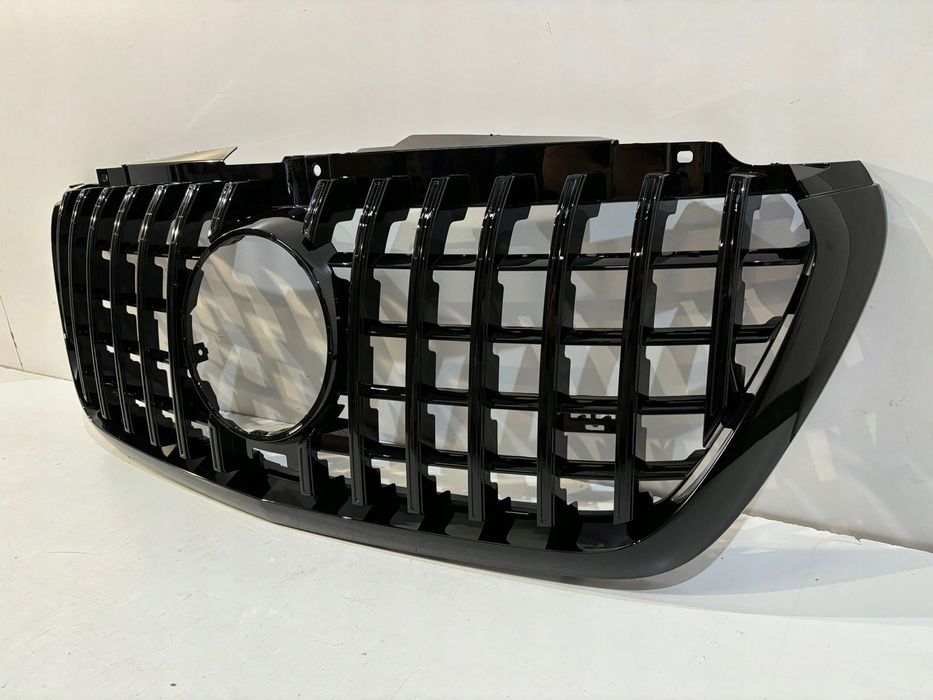 Mercedes sprinter W907 atrapa / grill GT - 15272