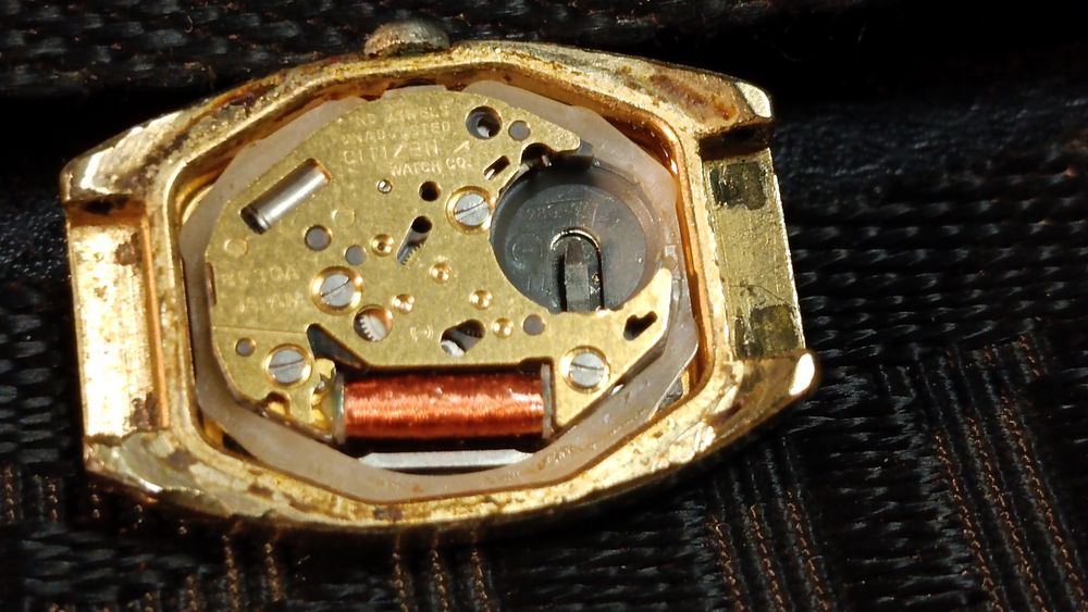 Годинник часы Citizen quartz Japan