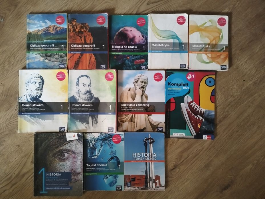 Zestaw podręczników do klasy 1 liceum/technikum