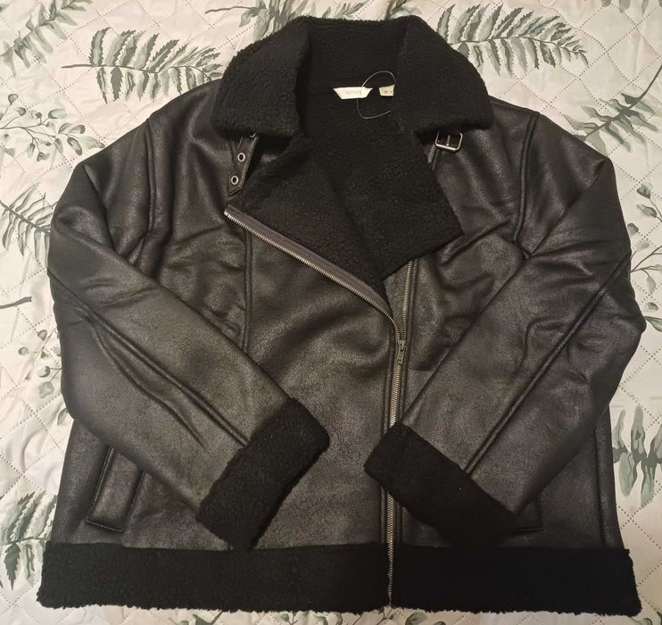 Kurtka damska w stylu ramoneski z kożuszkiem Roz.  L