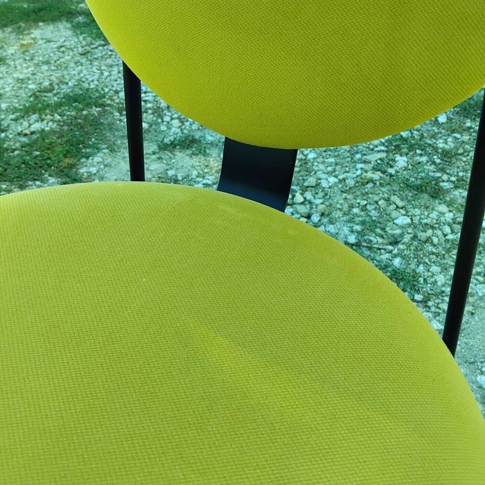 Cadeira de Escritório / Design Moderna