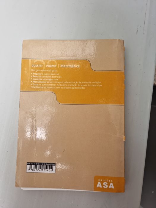 Livro auxiliar Matemática A