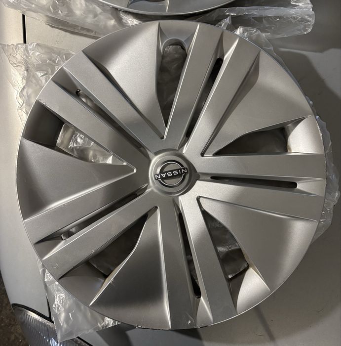 Колпаки Nissan Leaf 18-22 R16