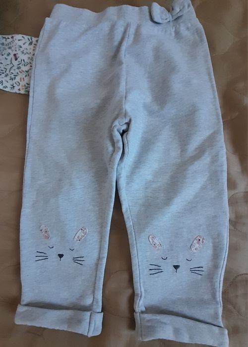 Лот одягу на дівчинку 12-18 міс