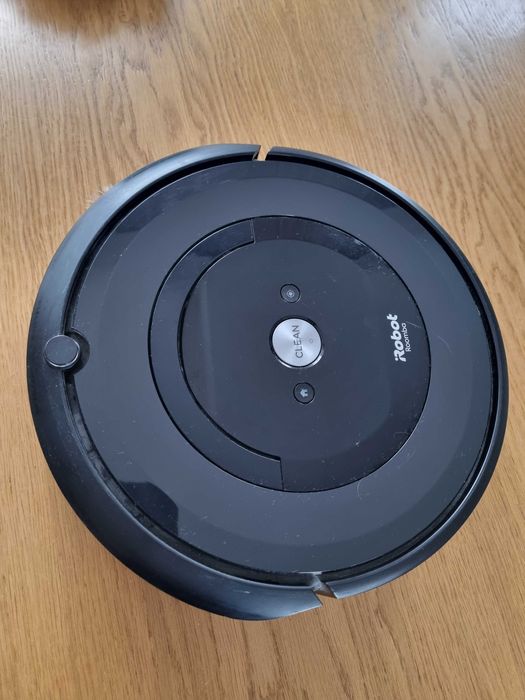 I robot roomba e5