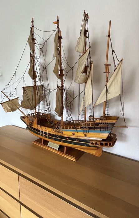 Kolekcjonerski Galeon Hiszpański – Duży Drewniany Statek XXL