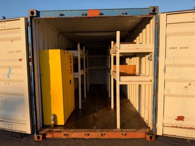 kontener magazynowy z regałami do magazynowania części 3500 kg waga