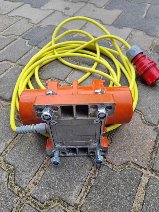 Wibrator PFT do silosu