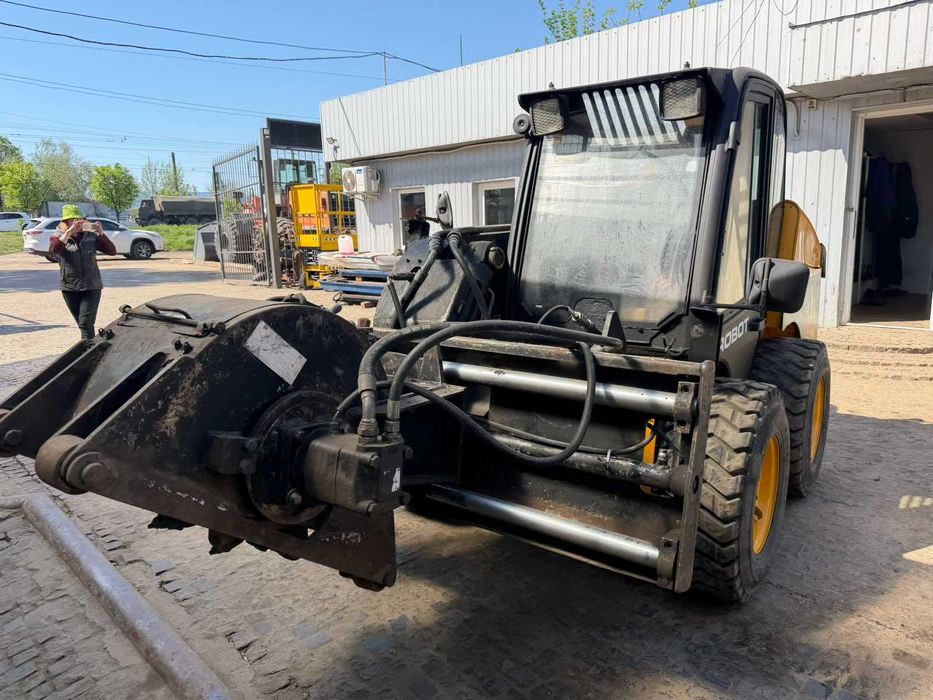 JCB 190 HF мінінавантажувач.фреза