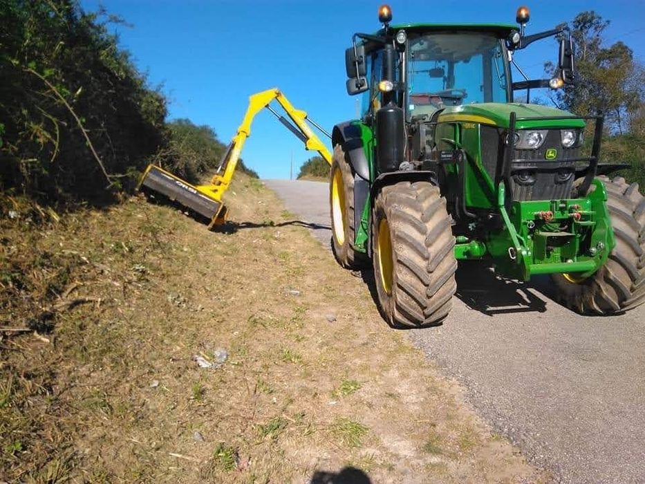 Serviço de Limpeza de Terrenos Florestais e Bermas de Estradas