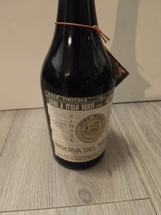 Uchwyt na butelke wina