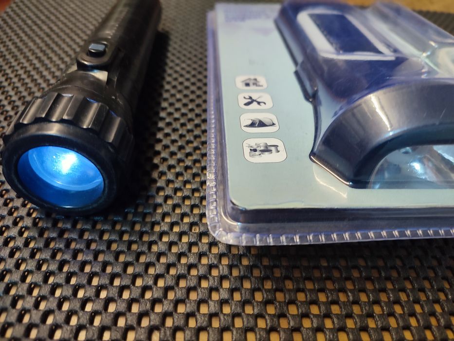 Новий та б/у в подарунок від мікро USB