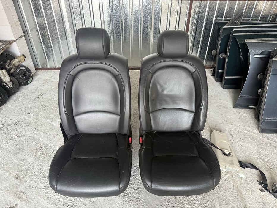 Komplet Foteli Citroen C6, bardzo ładne!