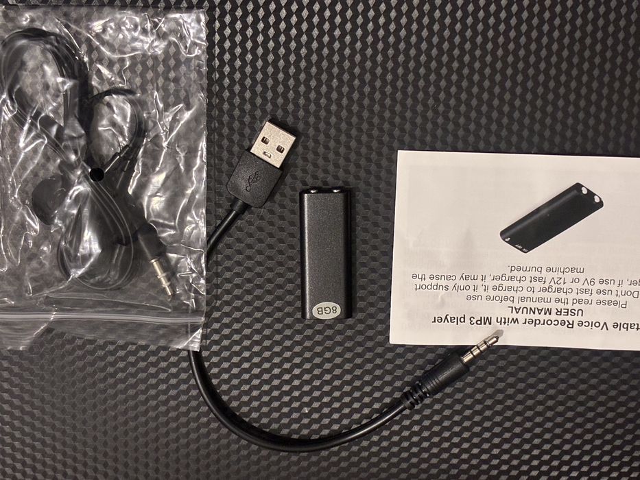 Диктофон savetek 200 8/13/32 памяти 15-30часов беспрерывной записи