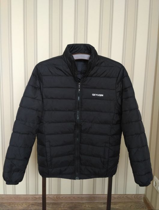 Куртка-пуховик муж Geyuqin раз 46, цена 1200 гр (отличное состояние)