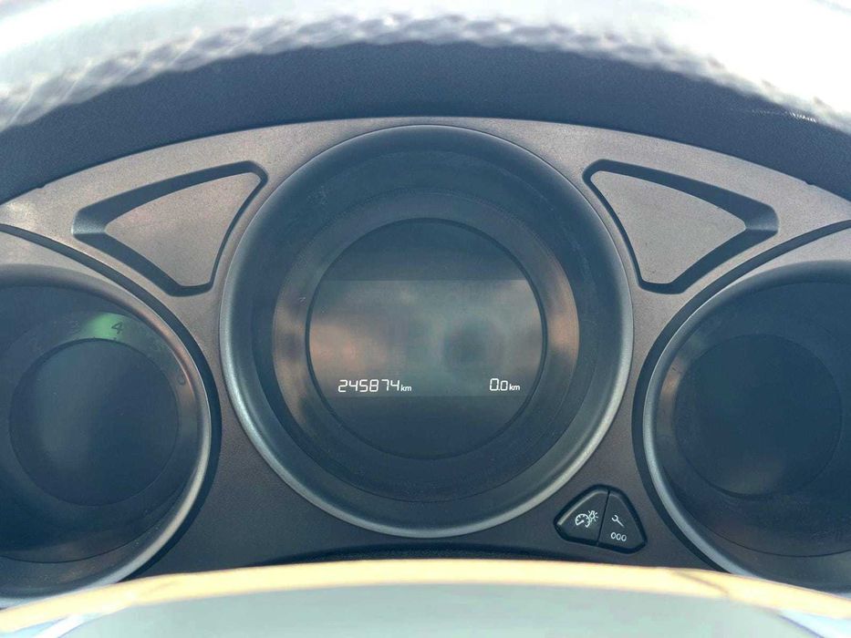 Citroen C4 1.6 HDi 2015 Garantia Incluída