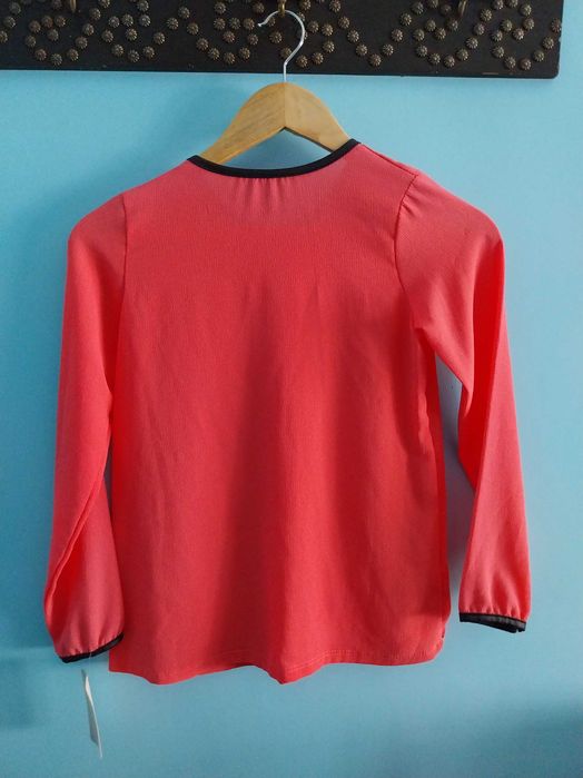 Blusa com pendente coração, tamanho 12, salmão, nova