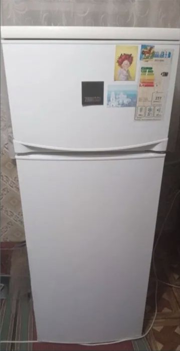 Холодильник Zanussi