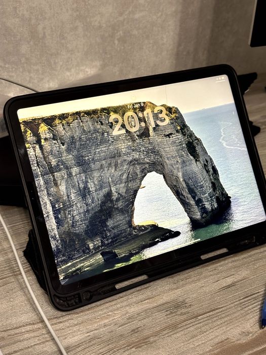 iPad Pro M1 265 обмін на PS5