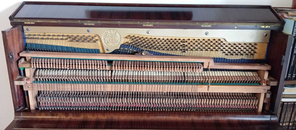 Piano Vertical Boyd London