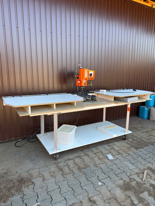 Wiertarka pod zawiasy BLUM Minidrill P minipress